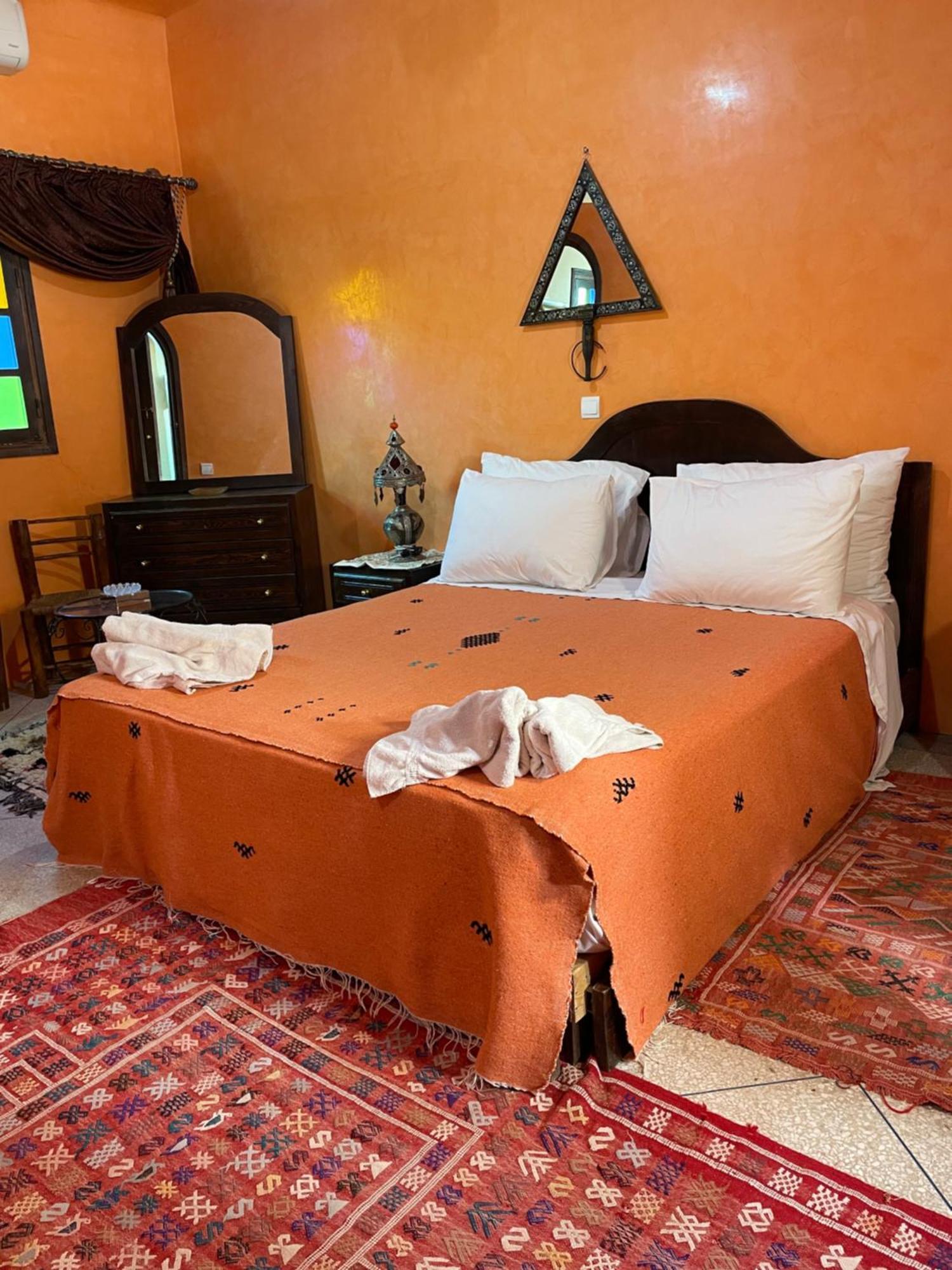 Villa De L'Atlas Tagadirt Екстер'єр фото